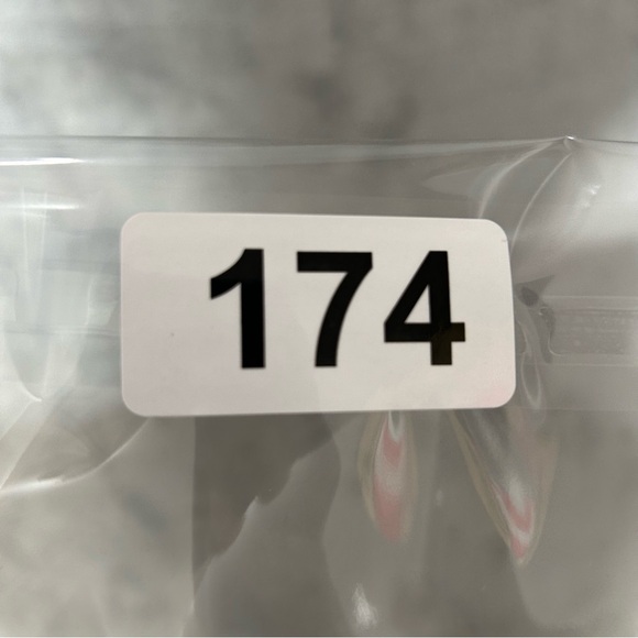 Vineyard Vines Performance Shirt Men's Small Blue Plaid Classic Fit Murray - Picture 8 of 8